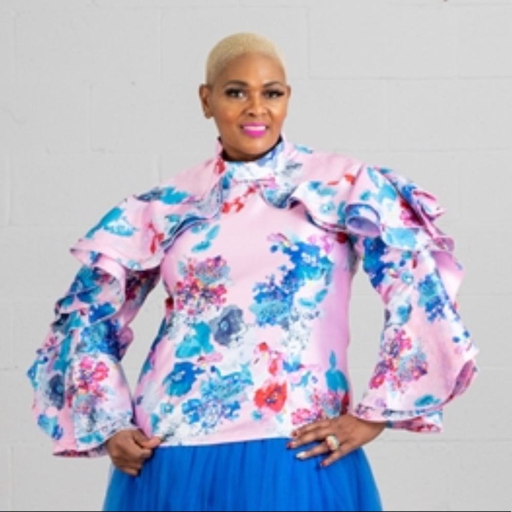 Fancy rose collection floral shirt size 1x